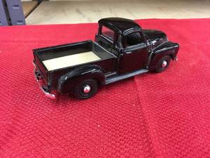 lot 52 image: 1950 Chevrolet 3100 Pickup Scale 125
