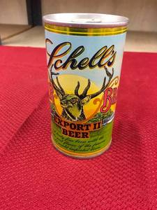lot 72 image: Schells Export II Deer Beer Can