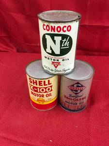 lot 100 image: Three Oil Cans