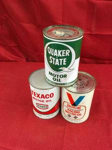 lot 101 image: Three Oil Cans