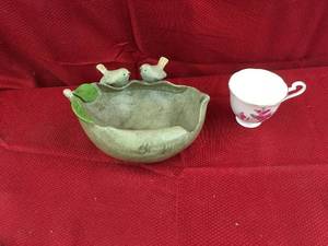 lot 113 image: Raspberry Tea Cup & Bird Candy Holder