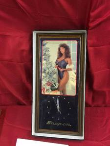 lot 119 image: Snap- On Clock