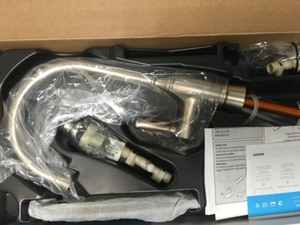 lot 3 image: Noell Single-Handle Standard Kitchen Faucet with Side Sprayer in Spot Resist Stainless