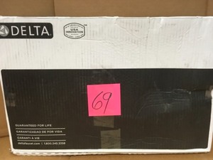lot 69 image: Delta Ashlyn 8 in. Widespread 2-Handle Bathroom Faucet with Metal Drain Assembly in Chrome
