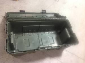 lot 1 image: Plano 108 Qt Sportsman Trunk Olive Green in good condition