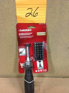 lot 26 image: Husky Ratcheting Screwdriver Set (30-Piece) in good condition