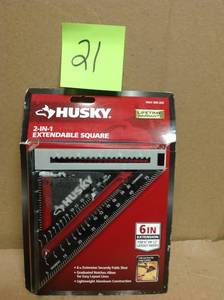lot 21 image: Husky 2-in-1 Extendable Square in good condition