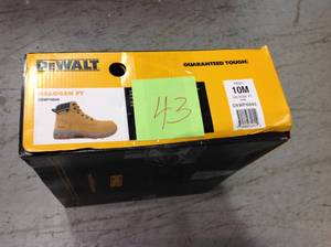 lot 43 image: DEWALT Mens Halogen 6 Work Boots - Soft Toe - Wheat Size 10(M) not used