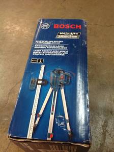 lot 121 image: Bosch 800 ft. Self Leveling Rotary Laser Level Kit with Carrying Case not used