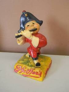 lot 4 image: VINTAGE PFEIFFERS BREWING CO. ADVERTISING CHALKWARE FIGURE BEER BAR DISPLAY - NICE - SEE PICTURES