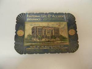 lot 34 image: VINTAGE FRATERNAL LIFE AND ACCIDENT INSURANCE ADVERTISING TIP TRAY - RARE - SEE PICTURES