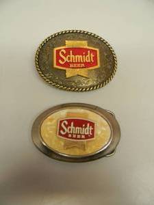 lot 46 image: VINTAGE SCHMIDT BEER BELT BUCKLE 1982 RainTree & SCHMIDT BEER BELT BUCKLE AARDVARK MFG. - NICE - SEE PICTURES