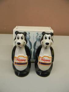 lot 62 image: VINTAGE 1997 HAMMS BEAR SALT & PEPPER SHAKERS LIMITED EDITION - IN BOX - SEE PICTURES