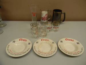 lot 88 image: VINTAGE COORS & COORS LIGHT COLLECTION - GLASSES, ASHTRAYS - SEE PICTURES