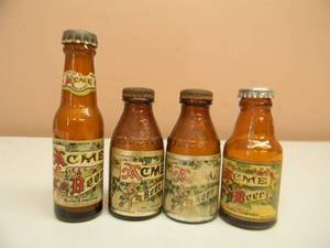 lot 93 image: VINTAGE ACME BEER MINI BOTTLE SALT & PEPPER SHAKER & MINI BOTTLE - SEE PICTURES