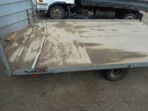 lot 4 image: 1996 Yacht Club Drive OnOff Double Snowmobile Trailer