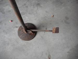 lot 11 image: Misc. Tool Stand
