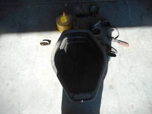 lot 23 image: Oil Change Supplies