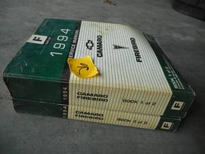 lot 26 image: 1994 CamaroFirebird Service Manuals