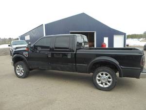 lot 2 image: 2008 Ford F250 SD Lariat 4x4