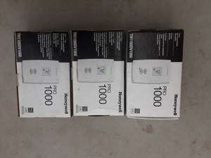 lot 28 image: 3-Honeywell Digital Thermostats (New)