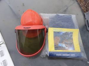 lot 59 image: Flame Retardent Jacket Size XL, Helmet & Face Shield