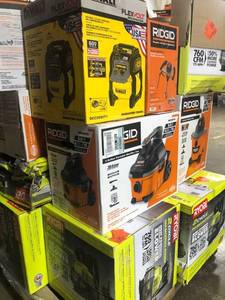 lot 13 image: LOT OF OUTDOOR TOOLS,DEWALT,RIGID,RYOBI,HOMELITE