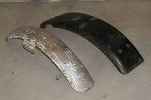 lot 17 image: 2 Harley Fenders