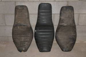 lot 57 image: 3 Leather Seats
