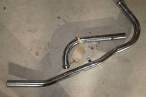 lot 66 image: Paughco 3 Piece Head Pipe Set