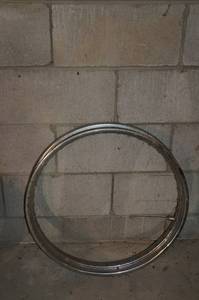 lot 75 image: 21 Rim
