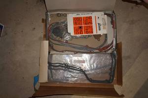 lot 126 image: Gasket Set