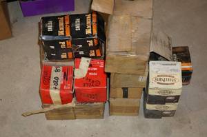 lot 138 image: Pistons