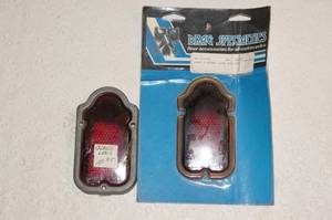 lot 162 image: 2 Light Lenses