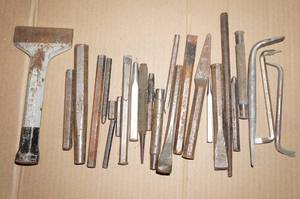 lot 164 image: Chisels and Punches