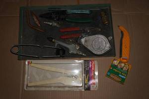 lot 166 image: Pliers, Cutters, Chalk Line
