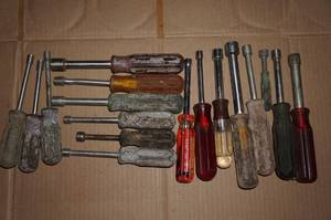 lot 173 image: Nut Drivers