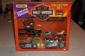 lot 212 image: Matchbox Limited Edition Harley Set