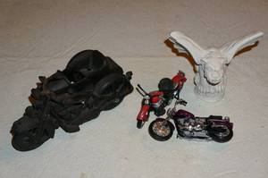 lot 215 image: Cast Iron Motorcycle, 2 Matchbox type Motorcycles