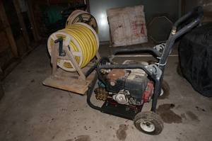 lot 230 image: 11 HP Honda Gas Pressure Washer