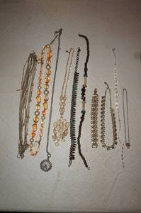 lot 237 image: Vintage Necklaces and Bracelets