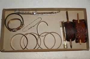 lot 238 image: Vintage Bangle Bracelets and Hairpieces
