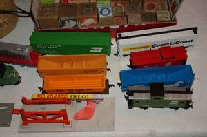 lot 294 image: Toy Trains and Blocks