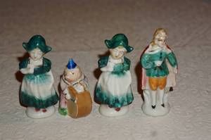 lot 306 image: WWII Era and Occupied Japan Items