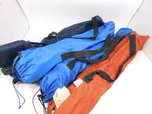 lot 11 image: 4 Folding Camping Chairs
