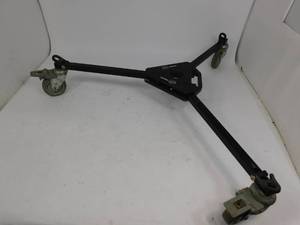 lot 17 image: Sachtler TripodSpreader wWheels