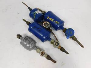 lot 19 image: 4 Filter Driers