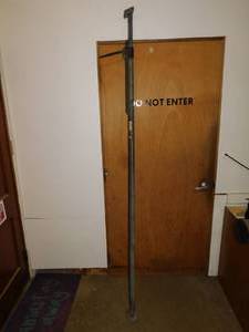 lot 31 image: Load Bar