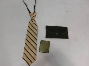 lot 46 image: Misc Items
