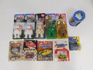 lot 78 image: Collectibles